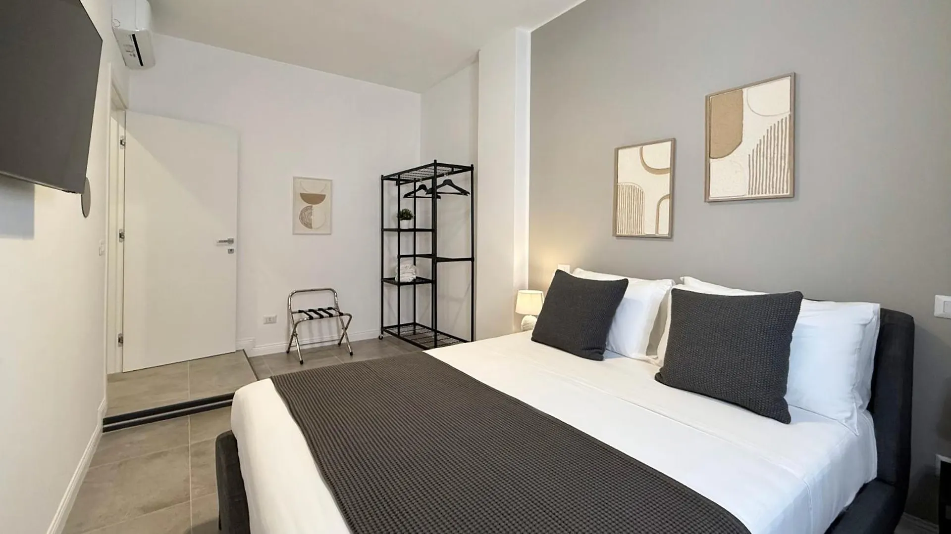 Laus Andrea Da Bari Luxury & Design Apartment 2